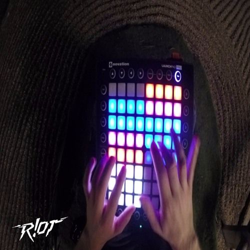 R!OT - Slowly (Original Mix) (비트, 아련, 애절, 신비)